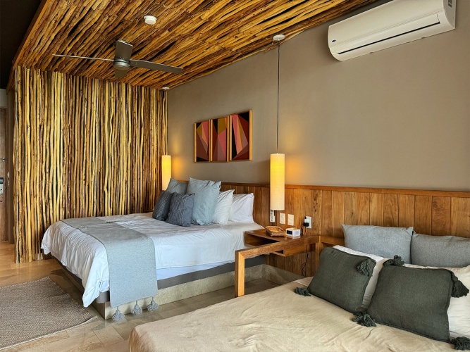 Master Beach Access Double Suite