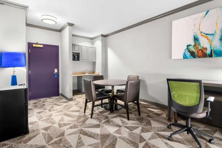 Big Country Hotel & Suites, SureStay Collection by BW photo 27