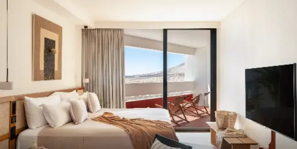Premium room