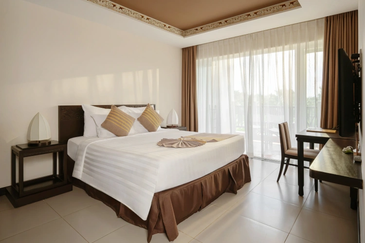 Quadruple Family Suite