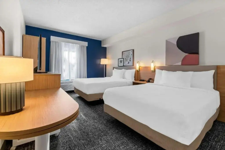 Spark by Hilton Hershey Near the Park