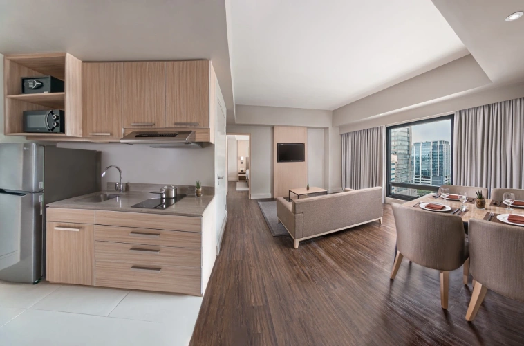 One-Bedroom with Kitchenette and Living Area Double room