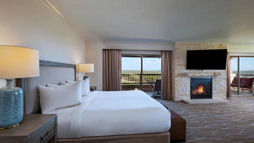 Double Suite with golf view