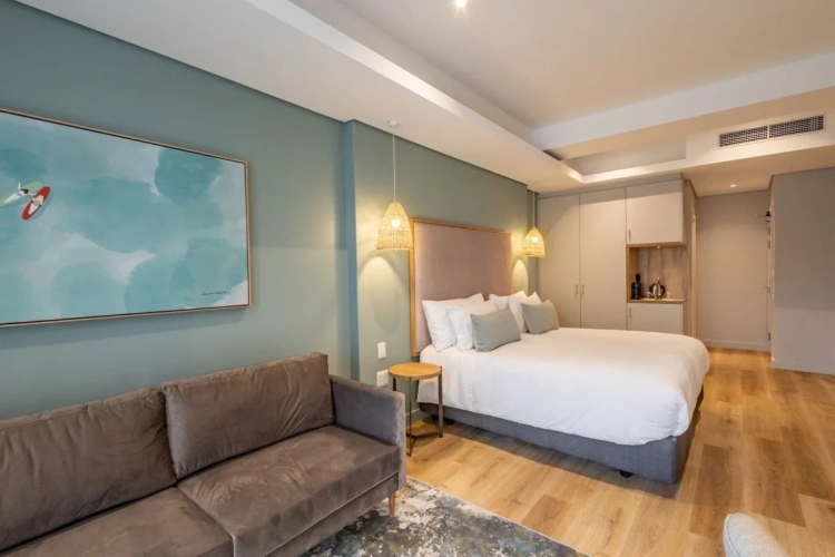 Luxury Twin Suite