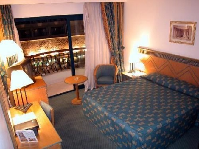 Standard Double room with pool view