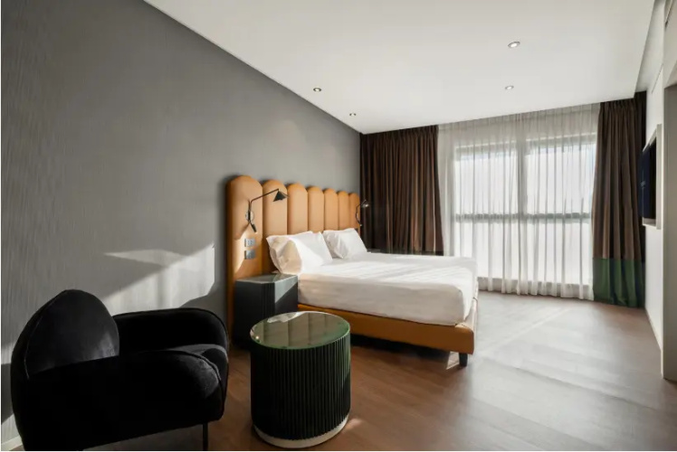 Deluxe Double Suite