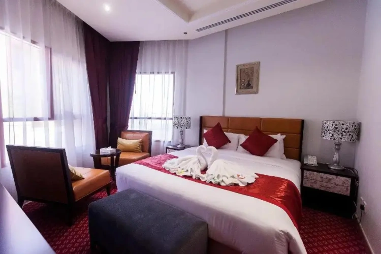 Deluxe Double Suite