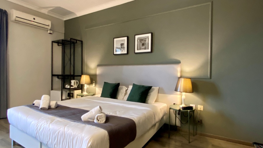 Standard Quadruple room with sea view