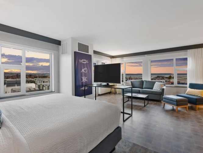 Mobility Accessible Double Suite