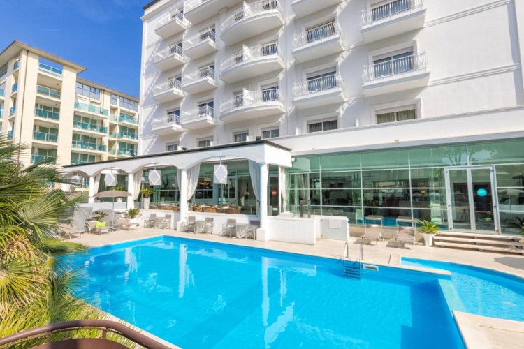 Continental Family Hotel photo 25