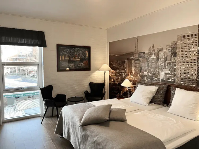 Twin room