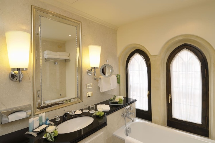 Hilton Molino Stucky Venice photo 12
