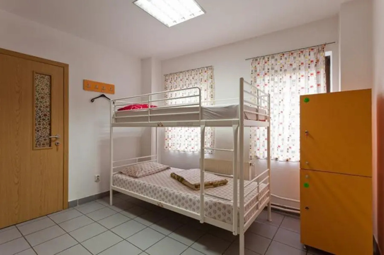 Hostel Miramont