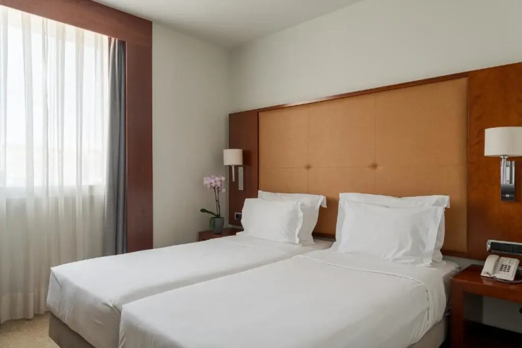 Dom Carlos Liberty Hotel