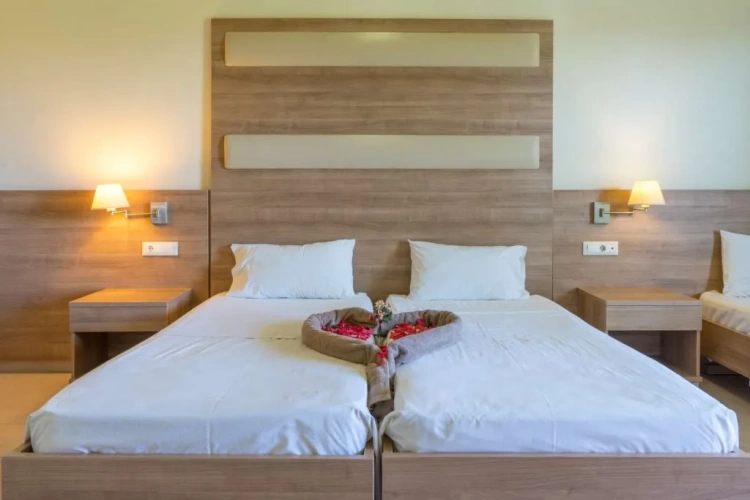 Superior Triple room