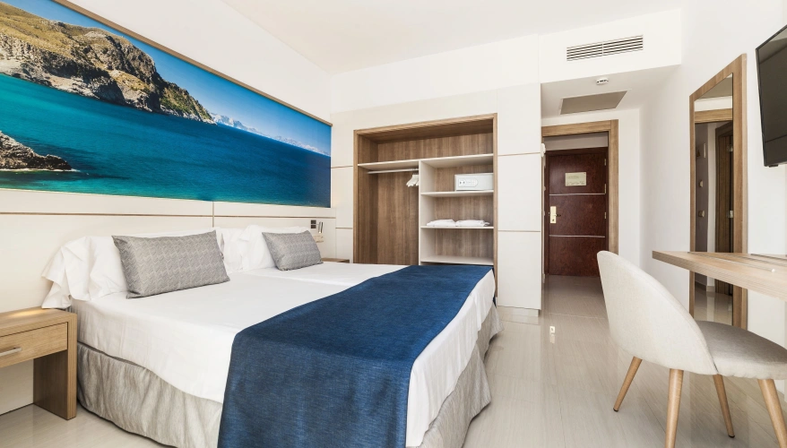 Standard Double room with balcony