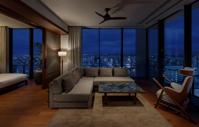 Tenjin Corner Suite