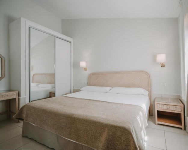 1 Bedroom Premium Suite