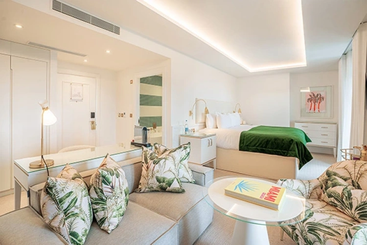 Terrace Suite with sea view