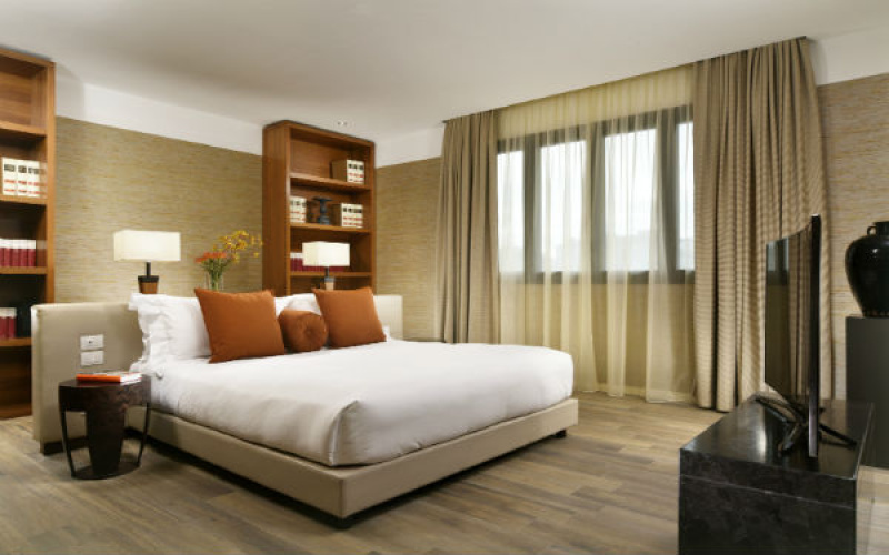 Top Floor Suite