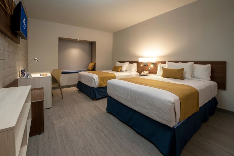 Accessible Quadruple room