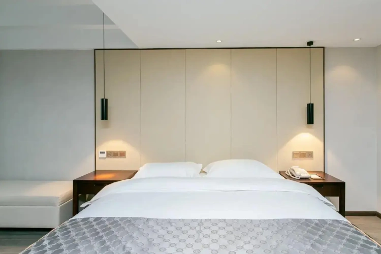 Deluxe Double Suite