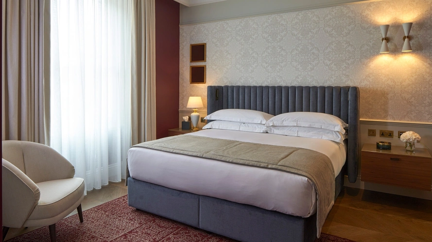 2 Bedrooms Deluxe Apartment