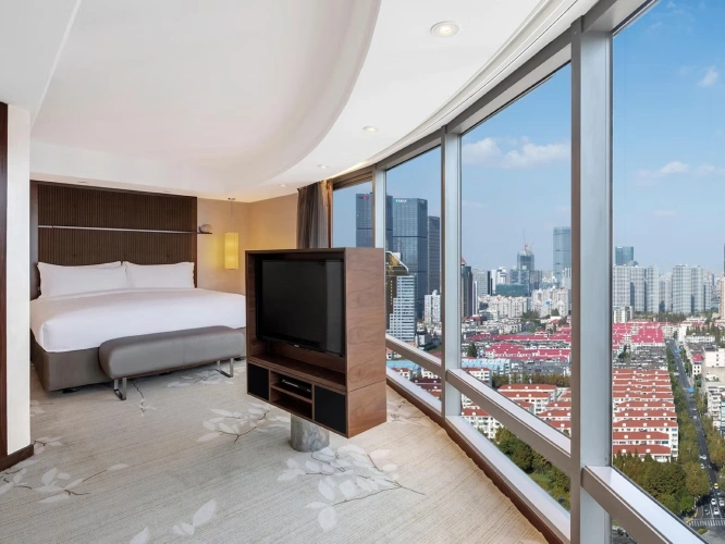 Diplomatic Double Suite