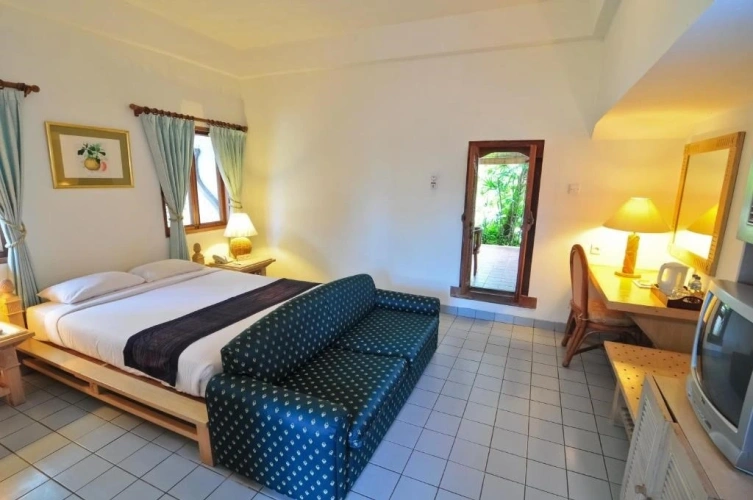 Deluxe Double room with garden view