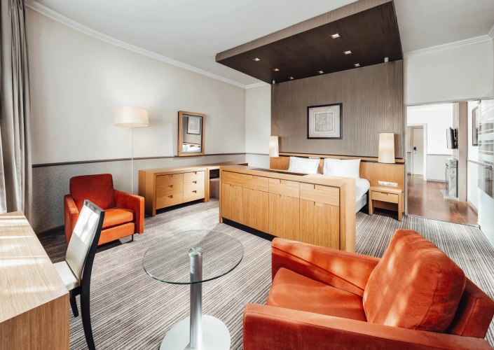 Ambassador Double Suite
