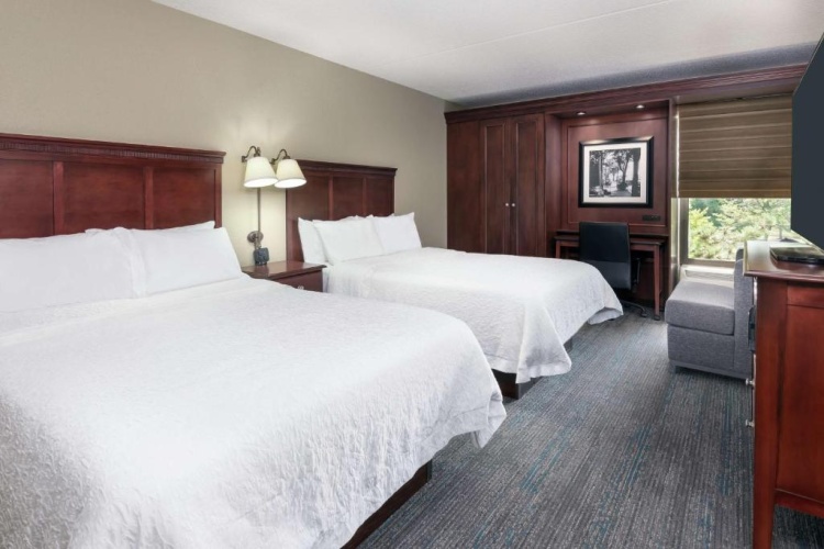 Deluxe Quadruple room