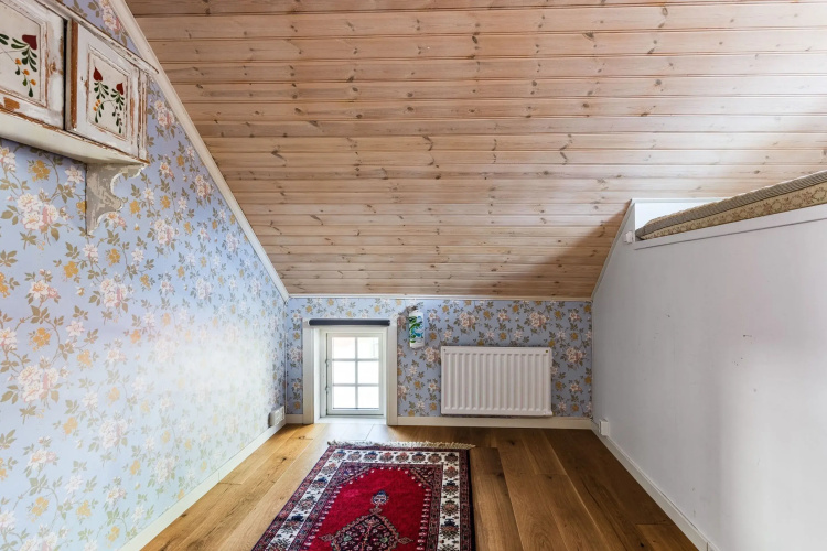 Master Lars Apartment