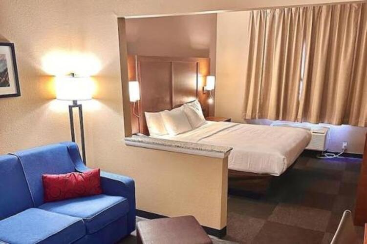 Double Suite