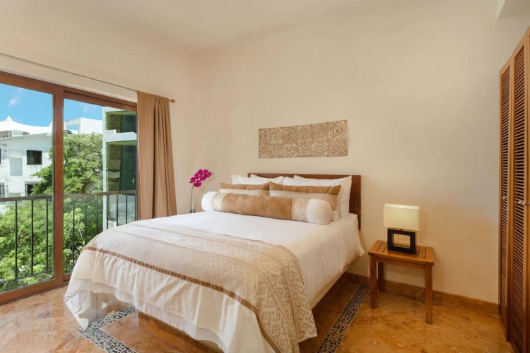2 Bedrooms Exclusive Quadruple Penthouse