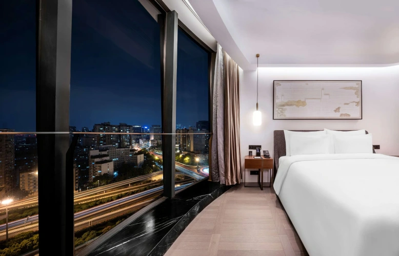 Deluxe Double Suite