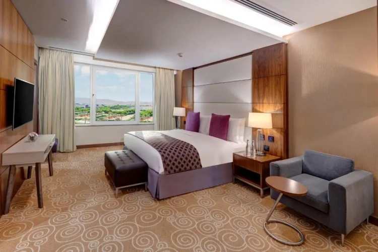 Diplomatic Double Suite with garden view