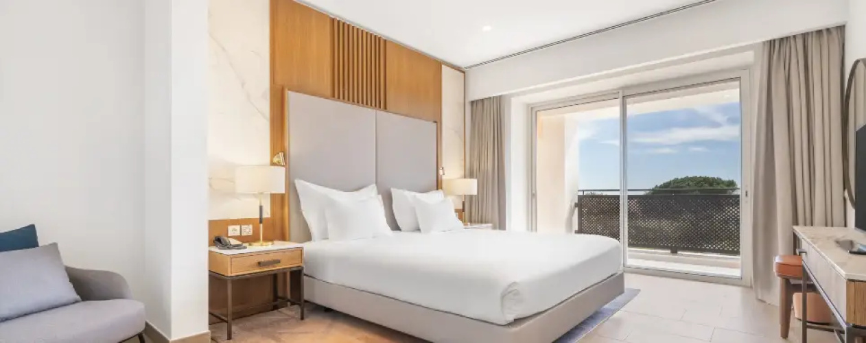 3 Bedrooms Penthouse Suite