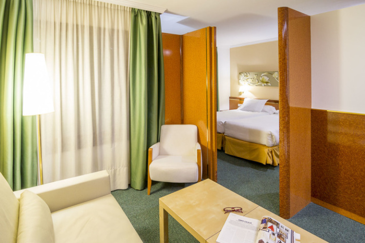 3 Adults Double Suite