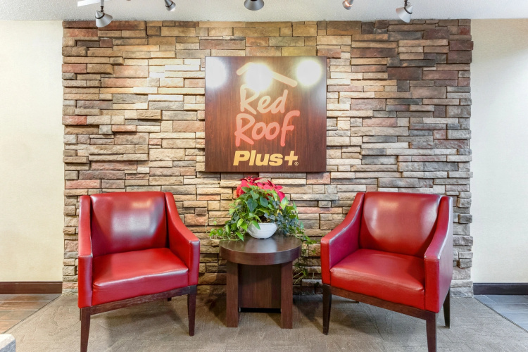 Red Roof Inn PLUS+ Mt Pleasant - Patriots Point