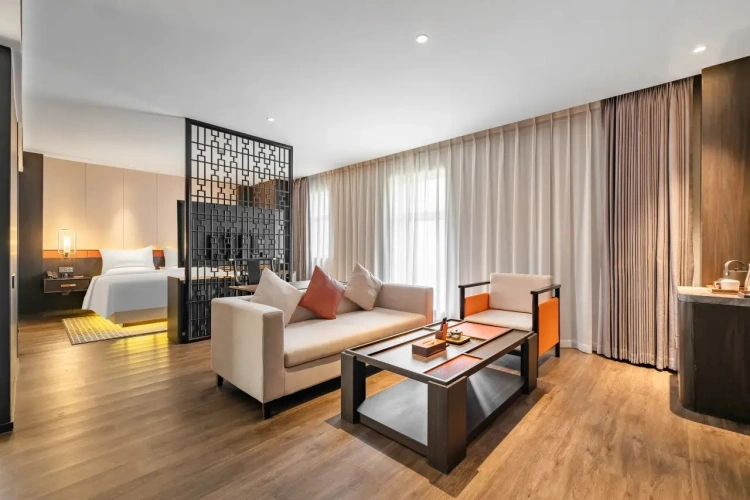 Quadruple Suite with view