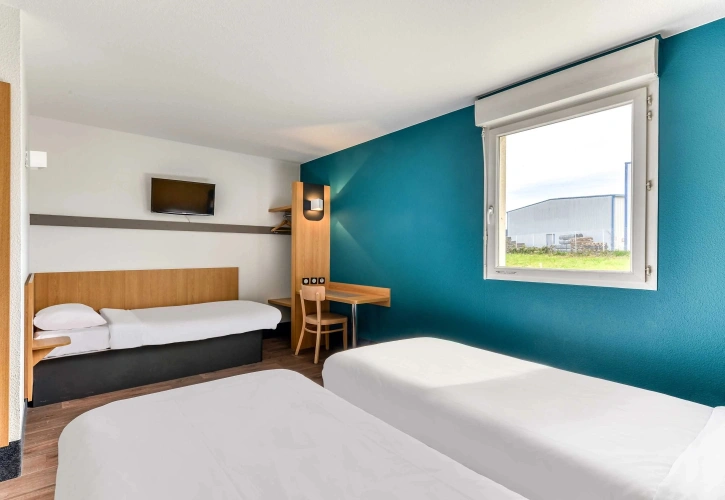Triple room