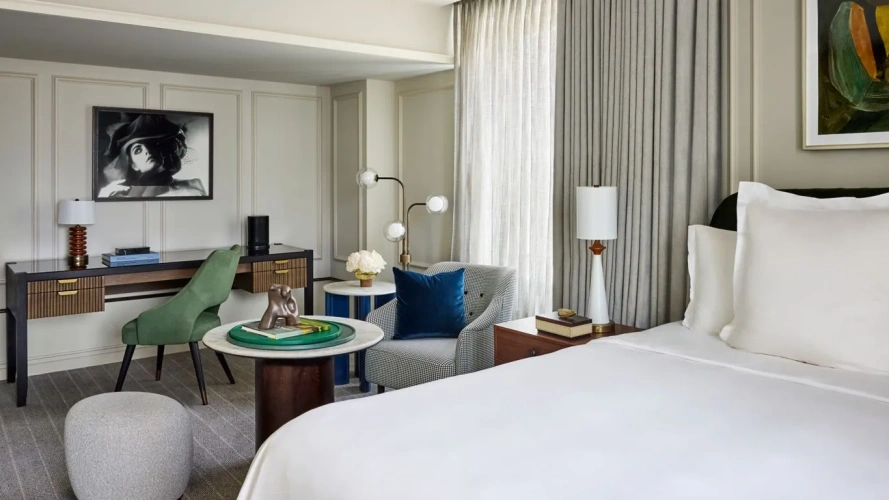 Deluxe Corner Double room Gallery View