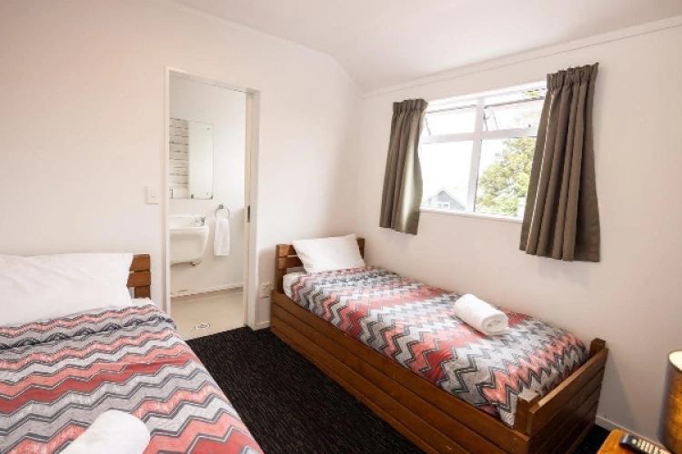 Ensuite Twin room