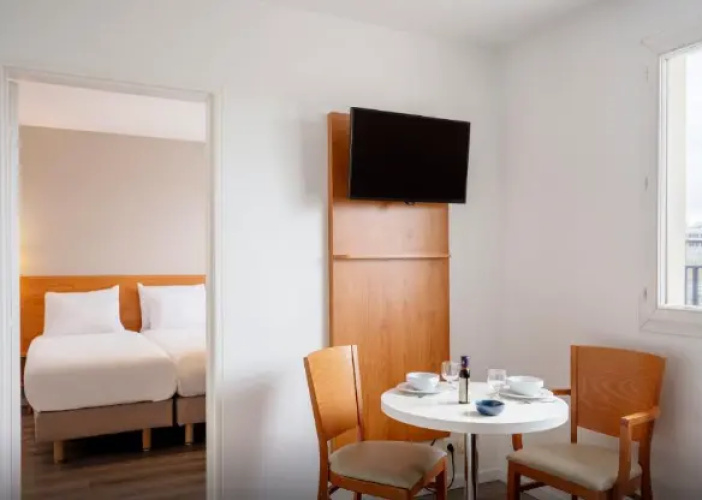1 Bedroom Twin Apartment