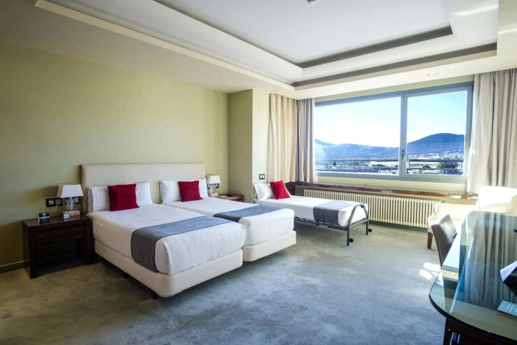Triple room