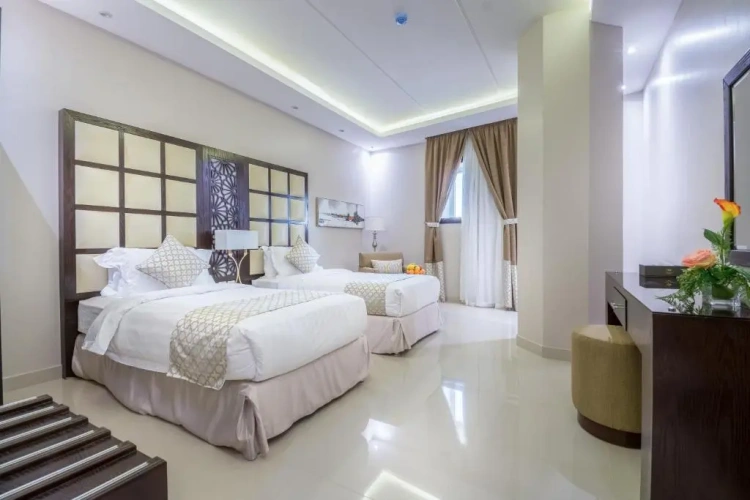 2 Bedrooms Apartment