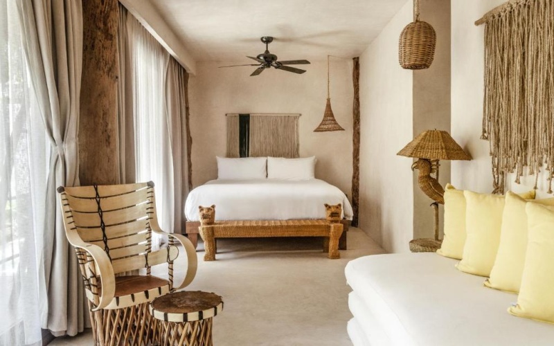 Lower Double Suite with garden view