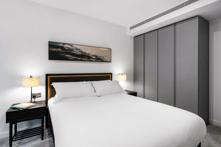 2 Bedrooms City Apartment