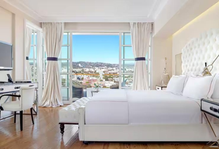 1 Bedroom Beverly Hills Double Suite