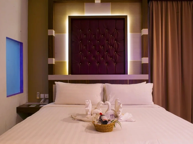 Double Suite